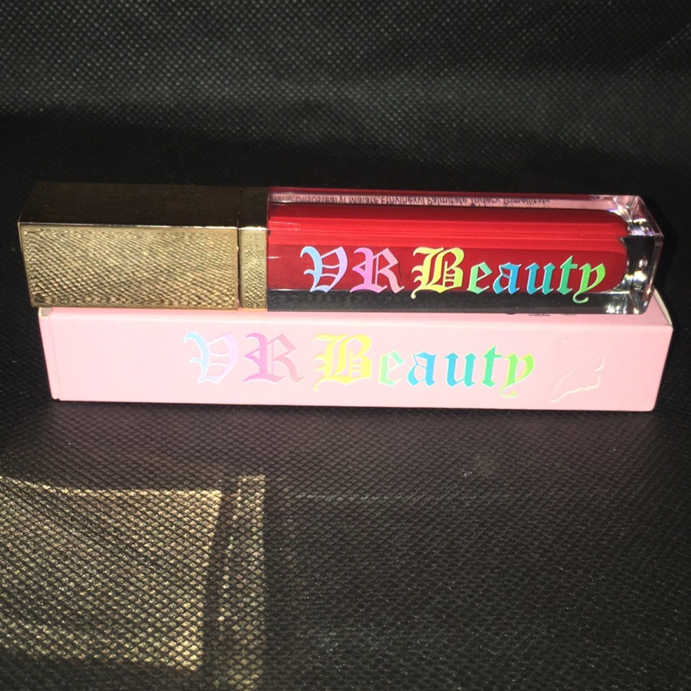 VR Beauty Lipgloss